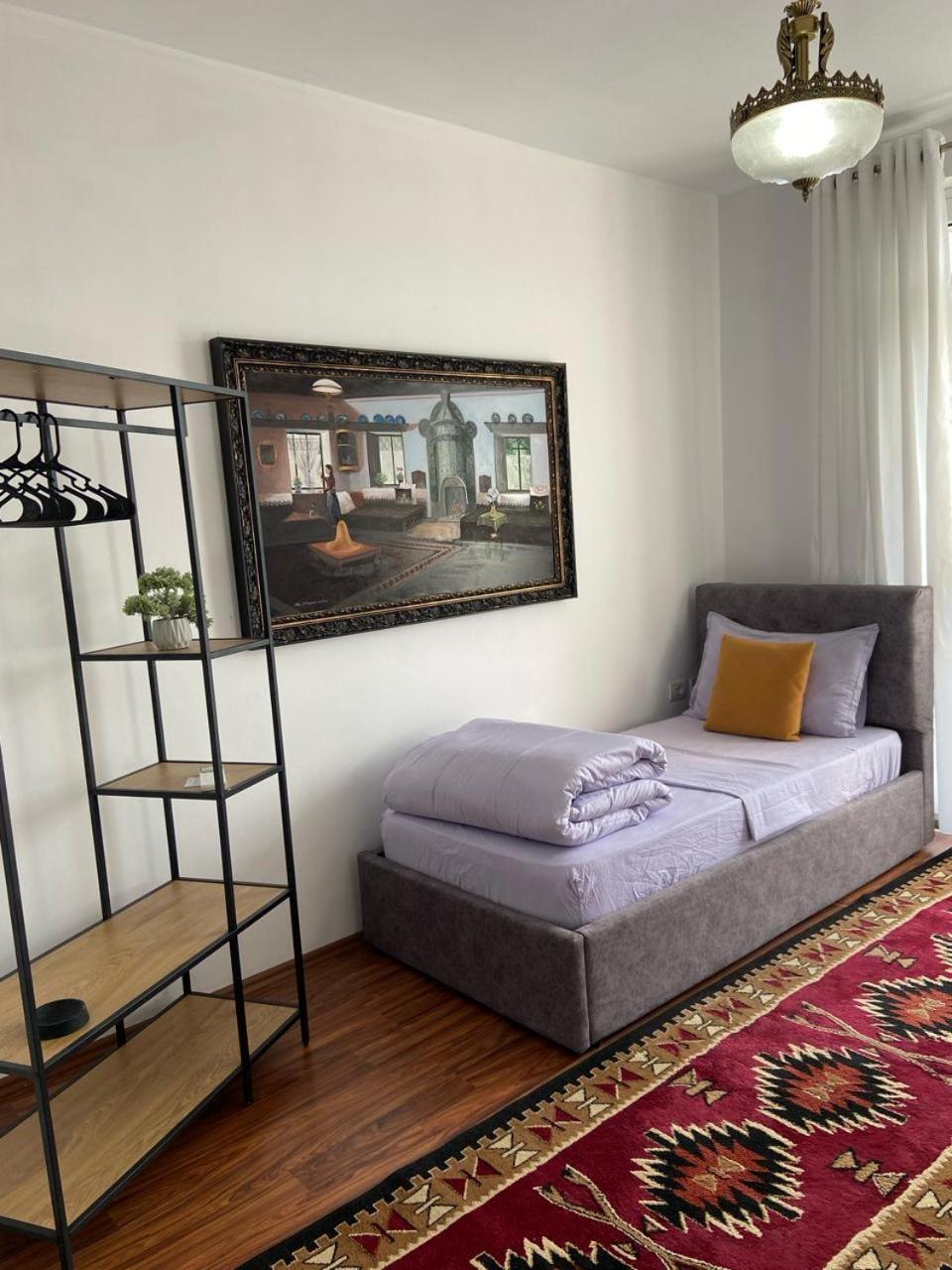 North Star Hostel Shkodër Екстериор снимка