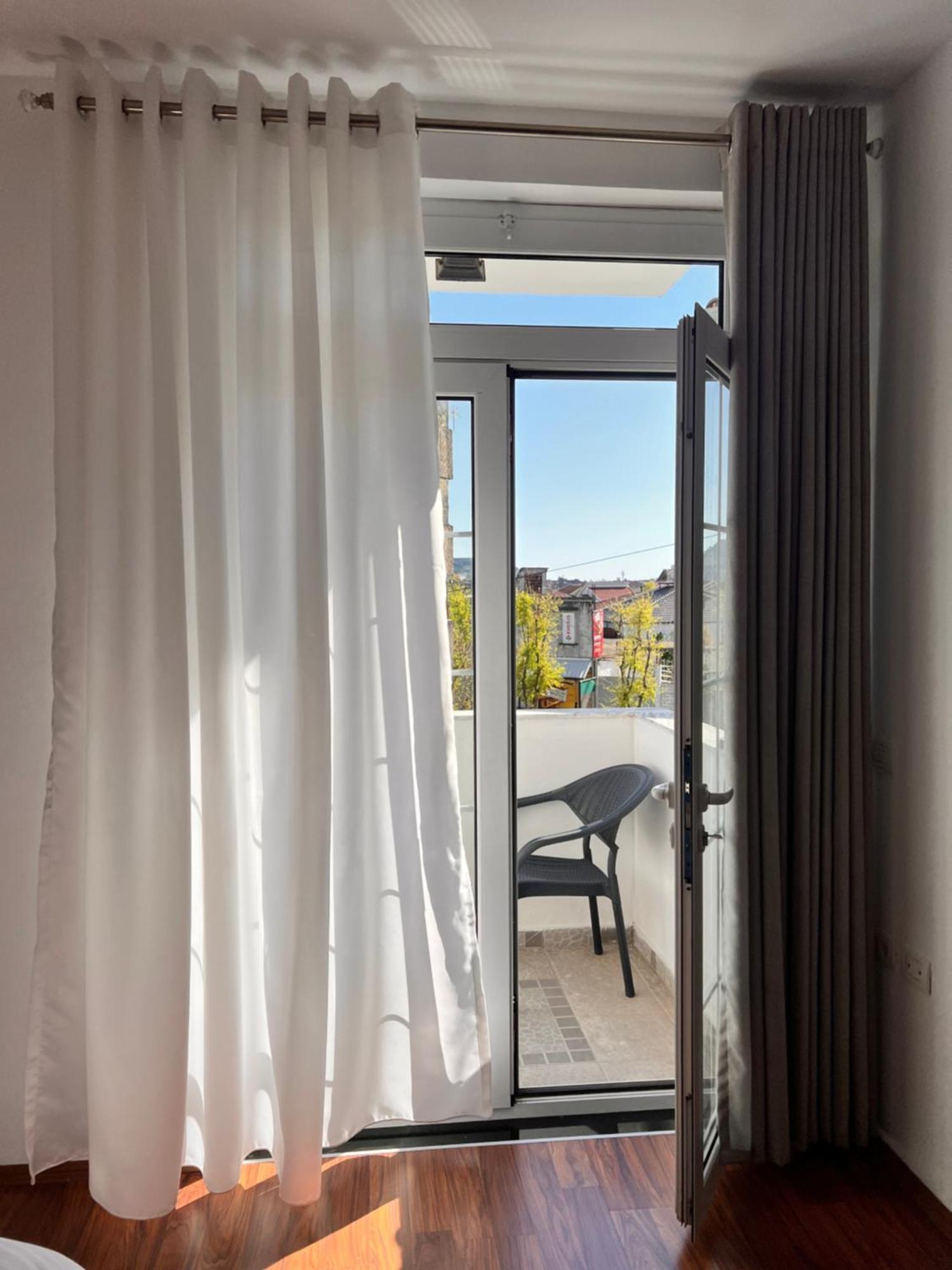 North Star Hostel Shkodër Екстериор снимка